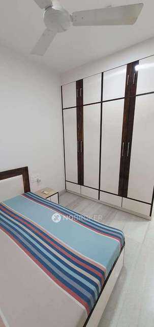 2 BHK Flat In Snehdara Apartment For Sale  In Vile Parle West