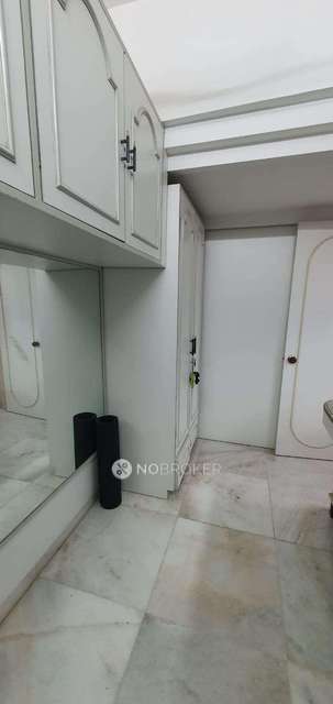 2 BHK Flat In Snehdara Apartment For Sale  In Vile Parle West