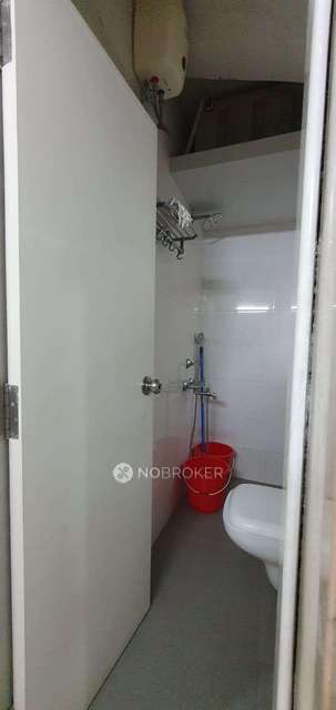 2 BHK Flat In Snehdara Apartment For Sale  In Vile Parle West