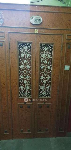 2 BHK Flat In Snehdara Apartment For Sale  In Vile Parle West