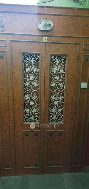 2 BHK Flat In Snehdara Apartment For Sale  In Vile Parle West