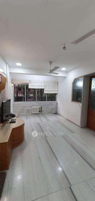 2 BHK Flat In Snehdara Apartment For Sale  In Vile Parle West