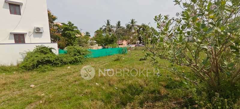 Plot For Sale  In Perungalathur