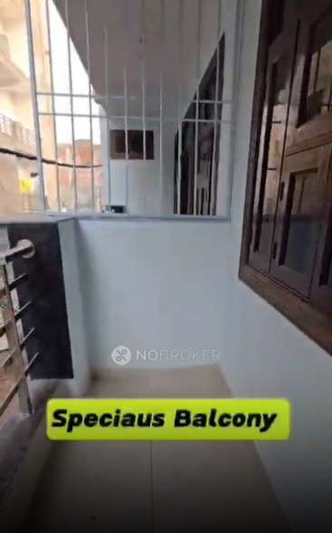 2 BHK Flat In Bulding No 236 For Sale  In Sector 1, Vasundhara