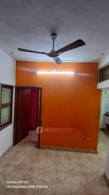 2 BHK Flat In Rao Flats For Sale  In W48v+x6m Jaga Jeeva Ram Colony, Camp Rd, Barathi Nagar, East Tambaram, Selaiyur, Chennai, Tamil Nadu 600073, India