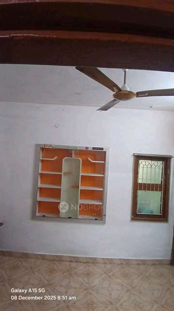 2 BHK Flat In Rao Flats For Sale  In W48v+x6m Jaga Jeeva Ram Colony, Camp Rd, Barathi Nagar, East Tambaram, Selaiyur, Chennai, Tamil Nadu 600073, India