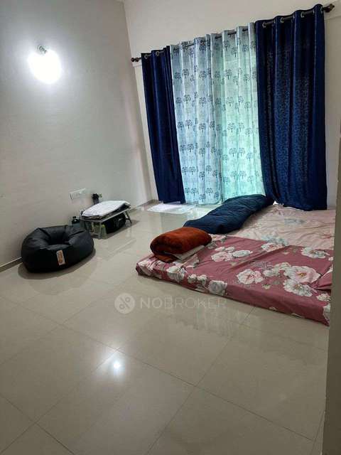 Shared Room for Female In 3 BHK  In Megapolis In Hinjawadi