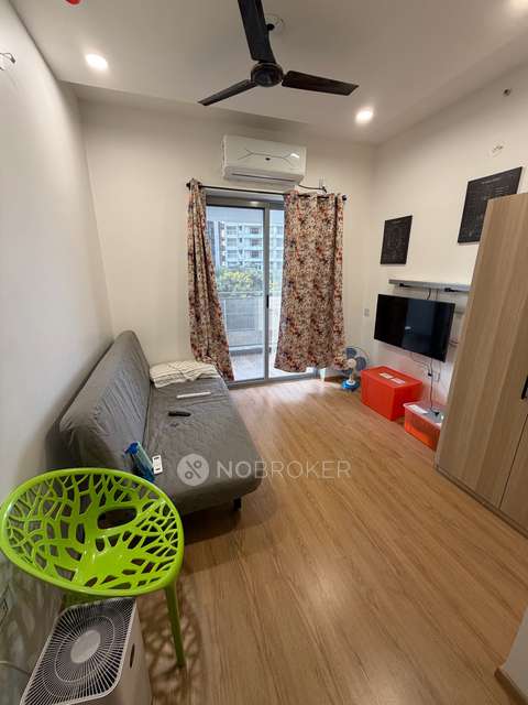 3 BHK Flat In Amanora Gateway Towers For Sale  In Hadapsar