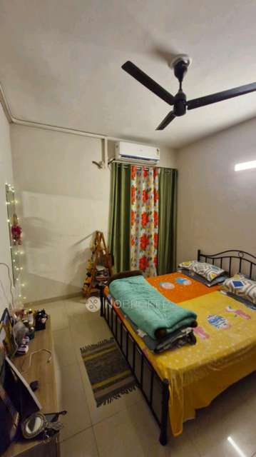 Single Room for Female In 2 BHK  In Pyramid Urban 67a In  Sector 67a, Gurgaon 