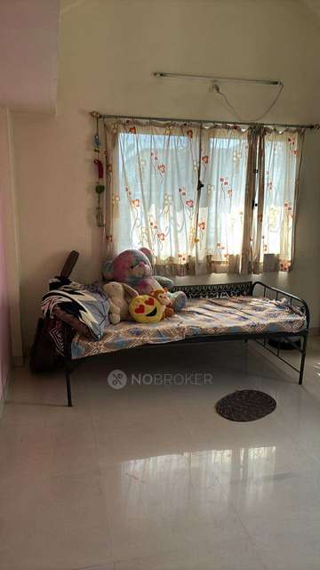 Single Room for Female In 2 BHK  In Hadapsar