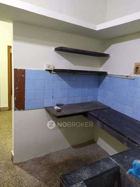 1 BHK House for Rent  In Halasuru