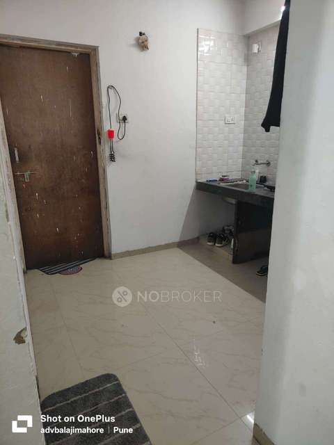 Shared Room for Male In 1 BHK  In Standalone Building  In Shukrawar Peth