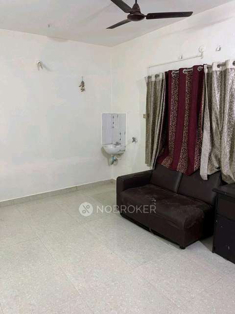 1 BHK Flat In Parkwood Apartment, Kattupakkam For Sale  In Kattupakkam