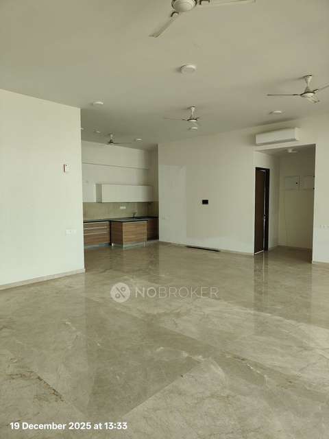 4 BHK Flat In Omkar Alta Monte for Rent  In Malad East