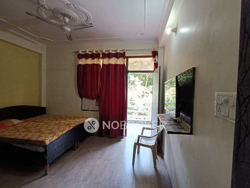 PG for Boys in Sector 69