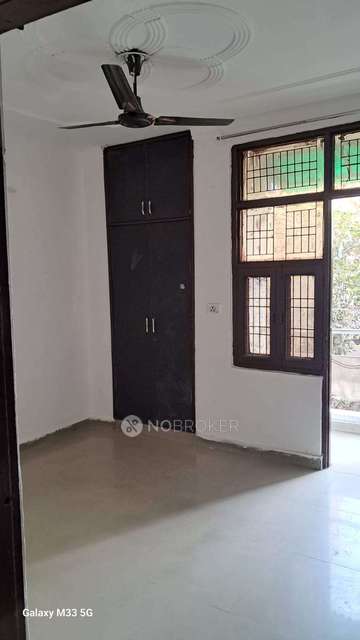 2 BHK Flat In Builder for Rent  In Dwarka Mor Metro Station