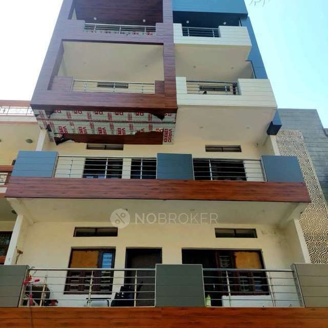 1 BHK House for Rent  In Sector 41