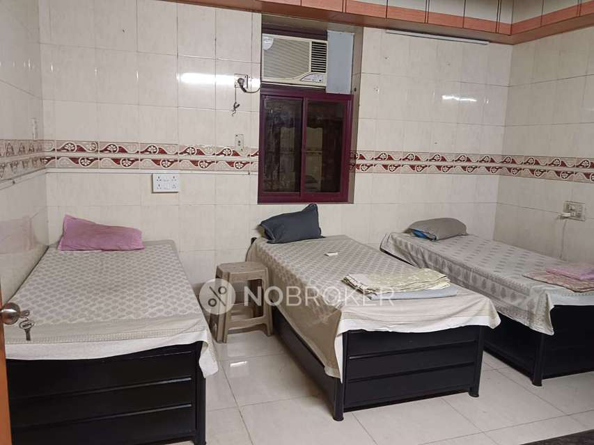 PG for Boys in Dadar East