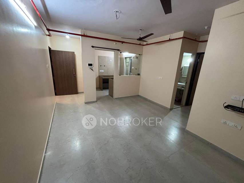 2 BHK Flat In Dosti Oak,  Balkum Pada, Thane For Sale  In  Balkum Pada, Thane