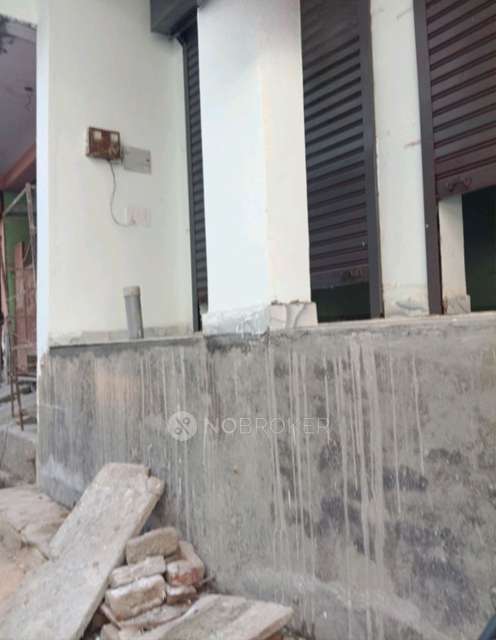 Shop in Sector 51, Noida for Rent 