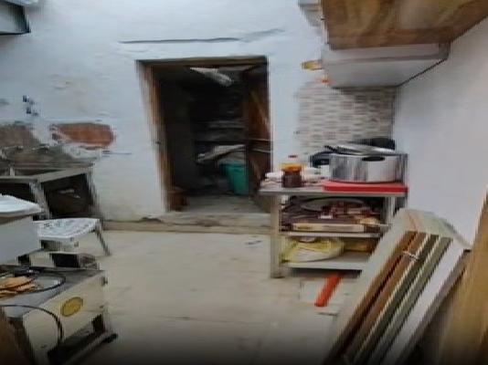 Shop in B4 Vasant Kunj, Delhi for sale 