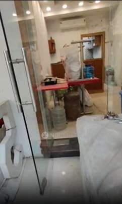 Shop in B4 Vasant Kunj, Delhi for sale 