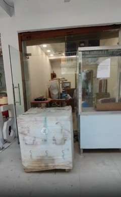 Shop in B4 Vasant Kunj, Delhi for sale 