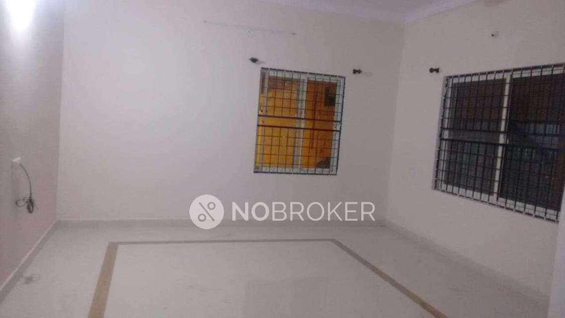 4+ BHK Flat For Sale  In Mahadevapura