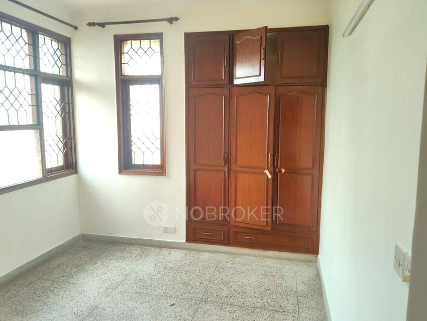 3 BHK Flat In Shree Ganesh Apartment, Sector 45, Sector 45 for Rent  In Sector 45