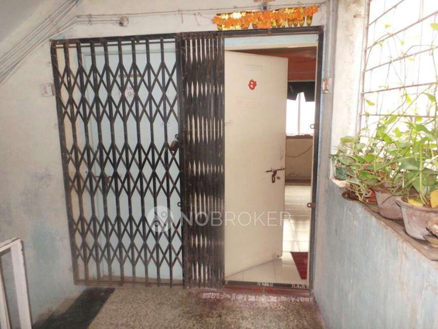 1 BHK Flat In Ganesh Complex for Rent  In Khadewadi