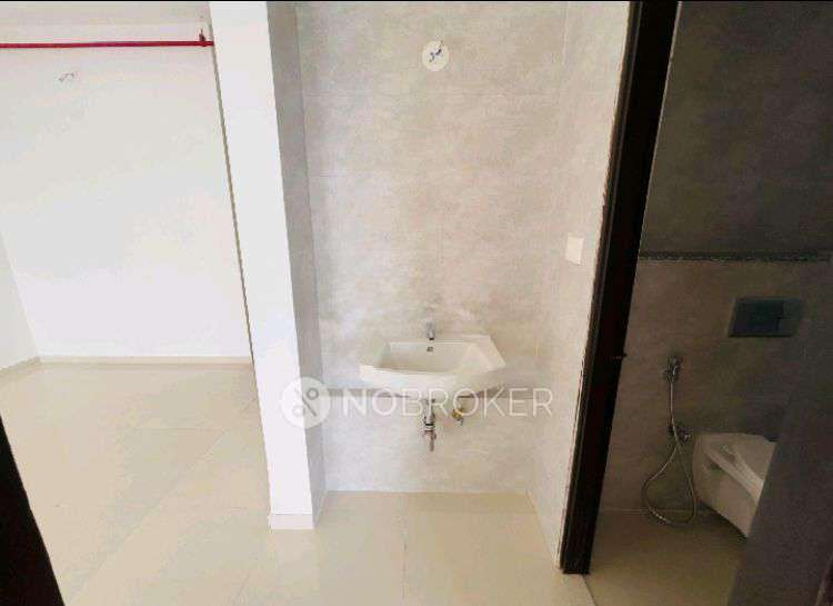 2 BHK Flat In Wadhwa Wise City For Sale  In Bhangarwadi