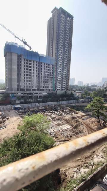 1 BHK Flat In Ashok Nagar Complex For Sale  In Thane West