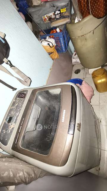 1 BHK Flat In Ashok Nagar Complex For Sale  In Thane West