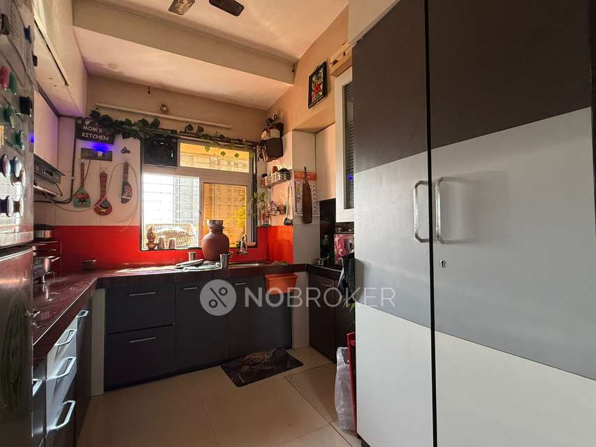 1 BHK Flat In Ashok Nagar Complex For Sale  In Thane West