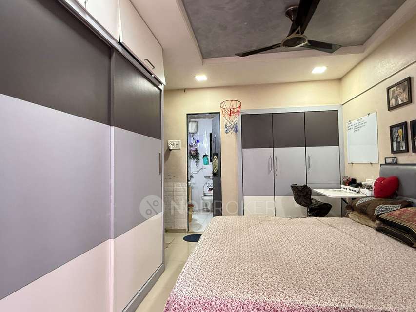 1 BHK Flat In Ashok Nagar Complex For Sale  In Thane West