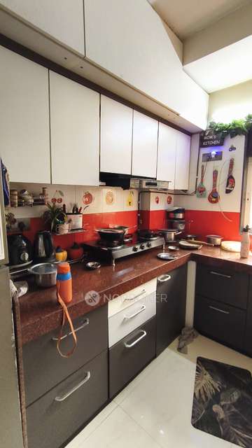 1 BHK Flat In Ashok Nagar Complex For Sale  In Thane West