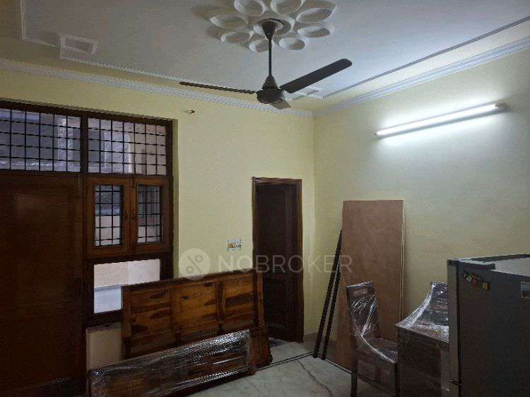 2 BHK House for Rent  In 30355, Sector 30, Faridabad, Haryana 121003, India