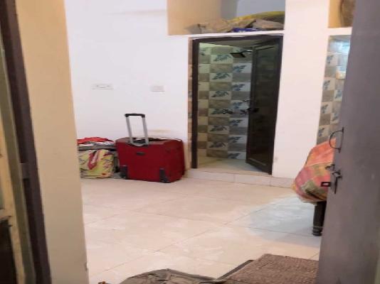 1 RK Flat In Dda Janta Flat 3 for Rent  In Trilokpuri