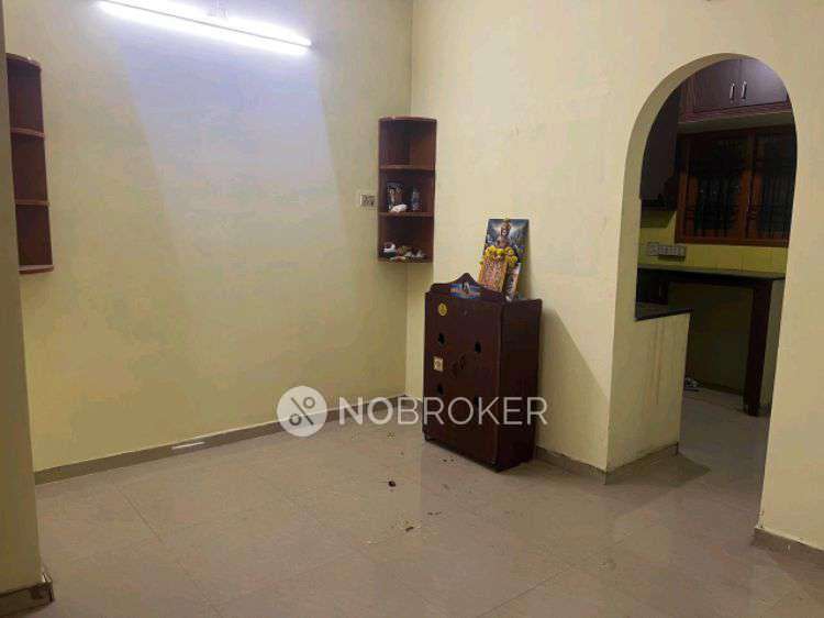 2 BHK Flat In Anna Malai Apartment for Rent  In Vengeeswarar Nagar, Kodambakkam