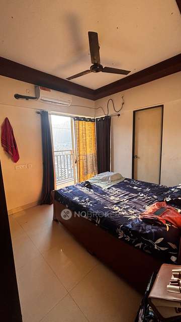 2 BHK Flat In Sai Baba Temple Vartaknagar For Sale  In Thane West