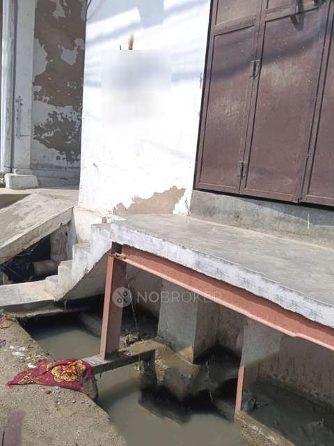Shop in Indirapuram, Ghaziabad for Rent 