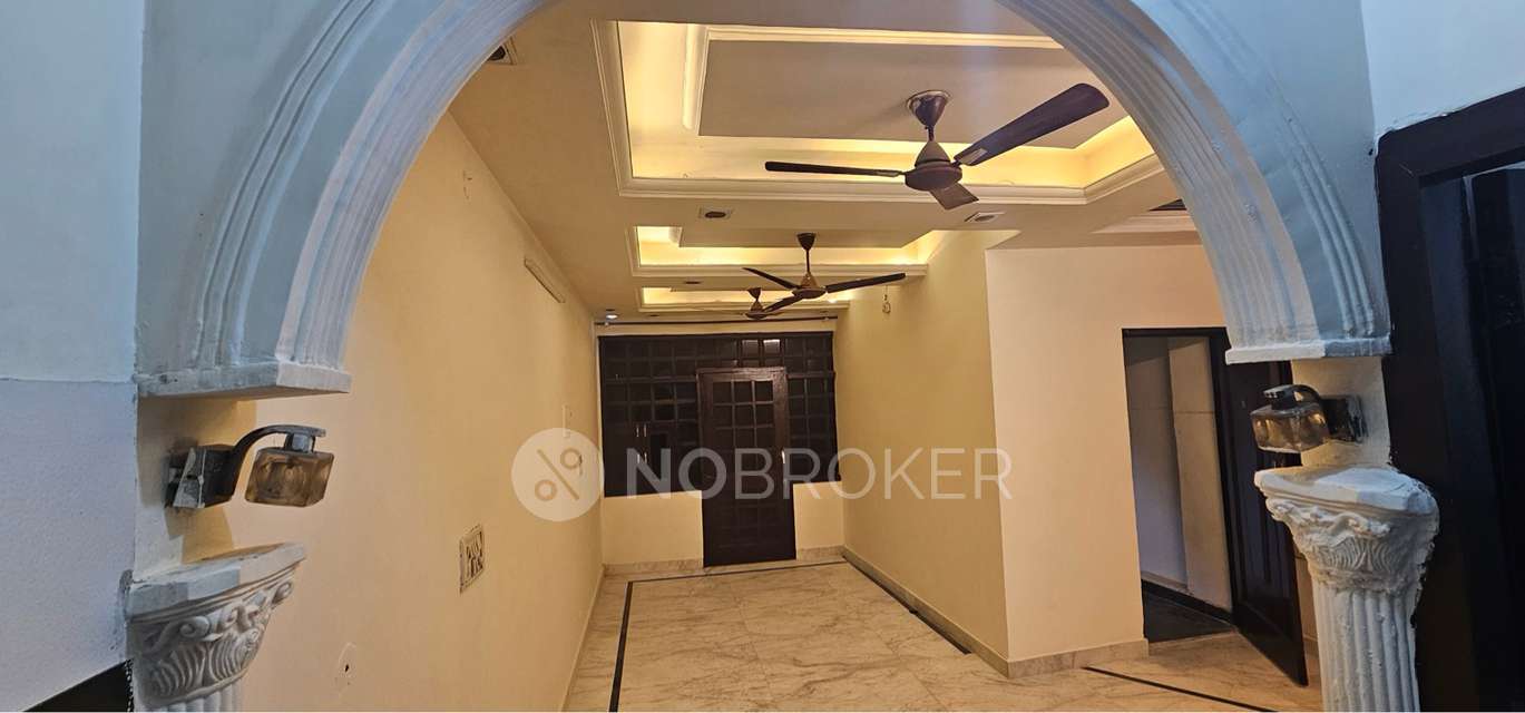 2 BHK House For Sale  In Vikaspuri