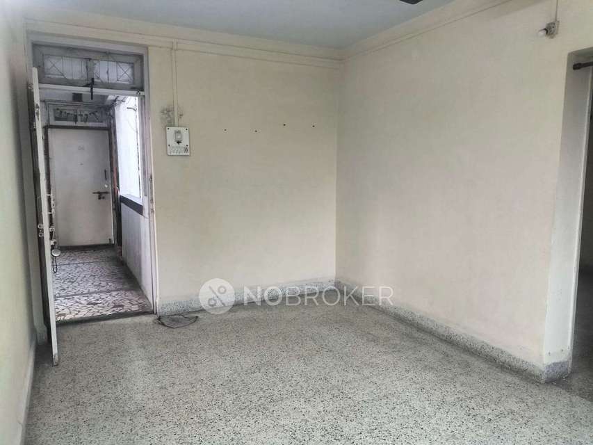 2 BHK Flat In Suryalok Nagari Society for Rent  In Hadapsar