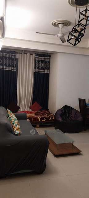 3 BHK Flat In Amrapali Princely Estate, Sector 76 for Rent  In Sector 76