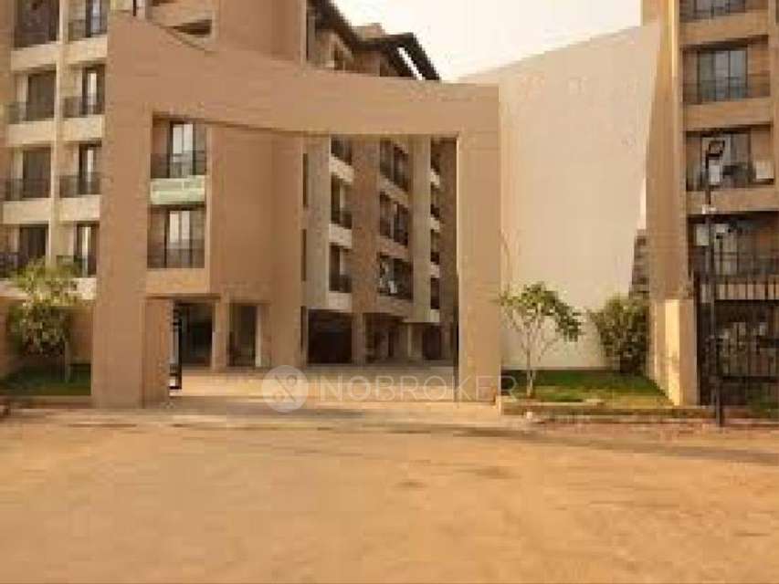 2 BHK Flat In Qualitas Gardens, Koproli for Rent  In Koproli