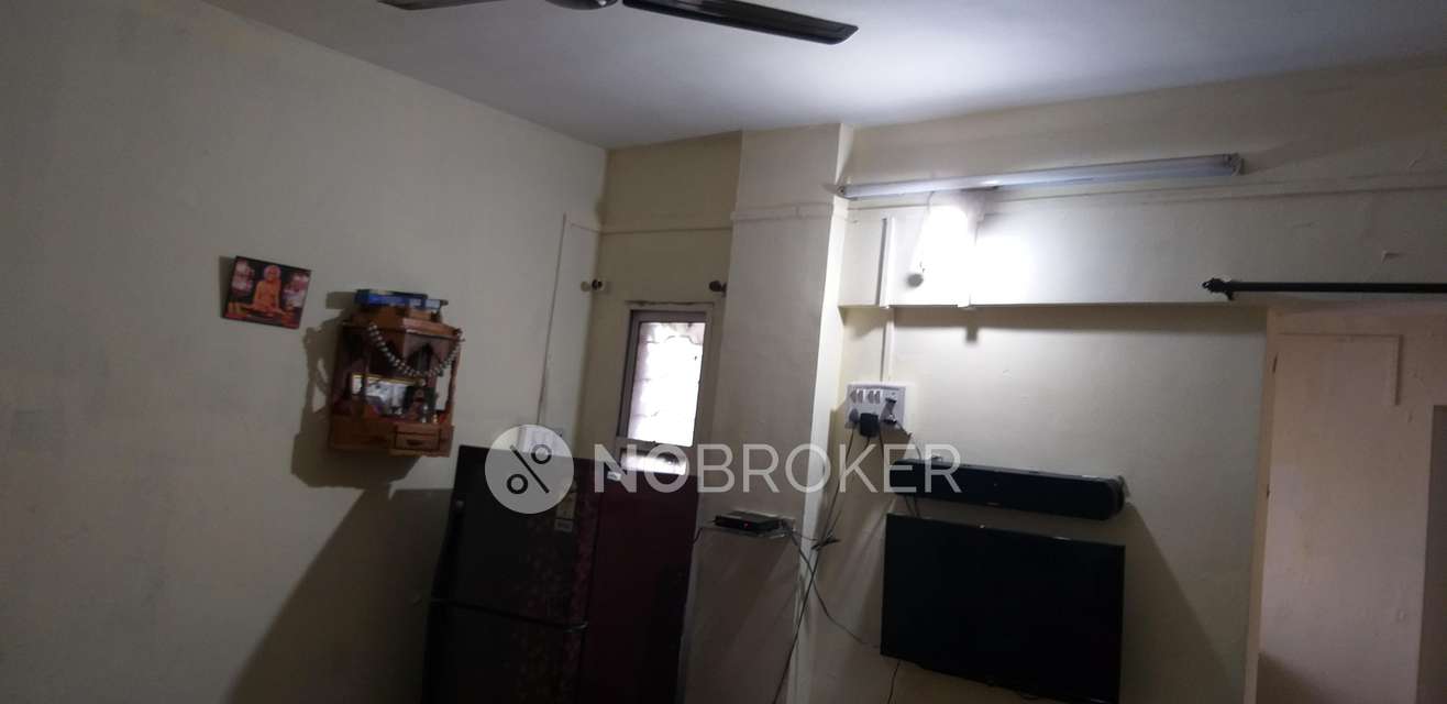 1 BHK Flat In Lonkar Co Op Housing Society for Rent  In Mundhwa