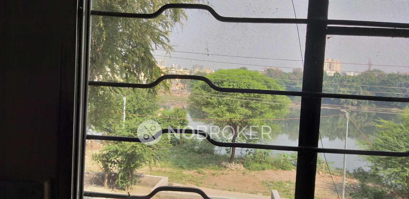 1 BHK Flat In Lonkar Co Op Housing Society for Rent  In Mundhwa