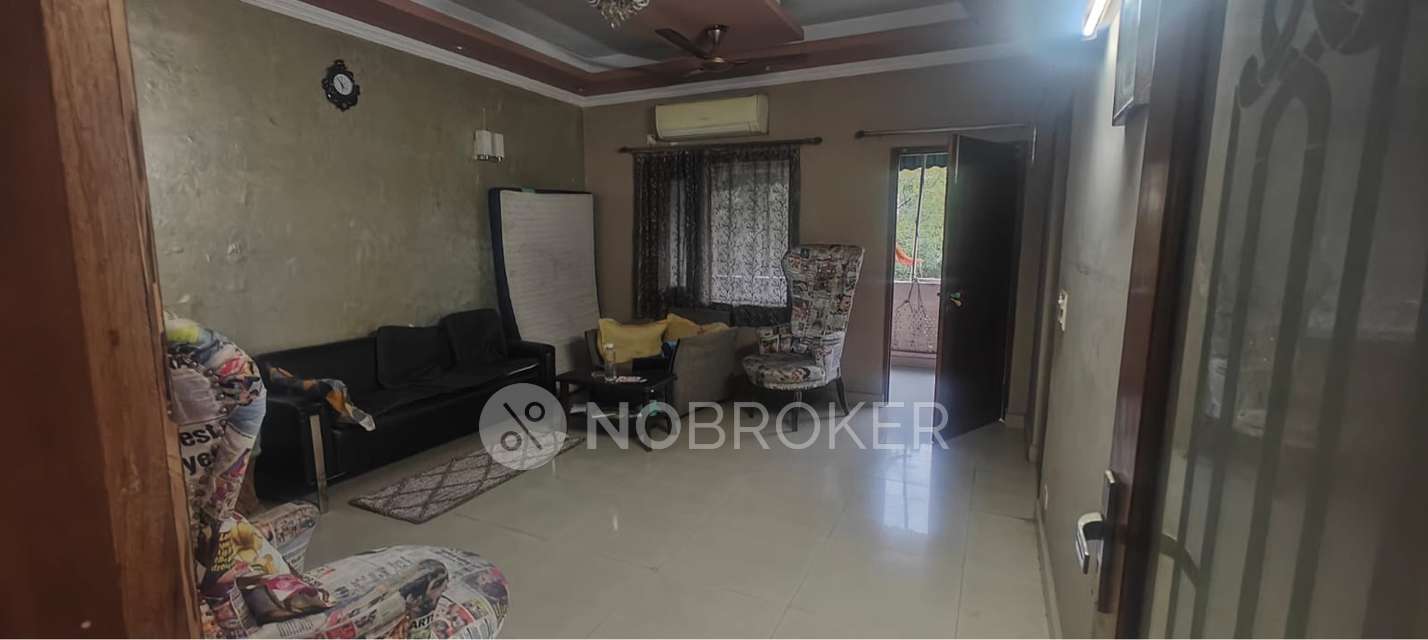 Single Room for Male In 3 BHK  In N Block, Rampuri, Kalkaji