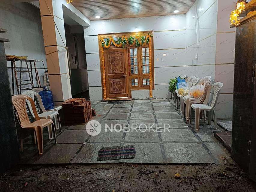 4+ BHK House For Sale  In Isnapur