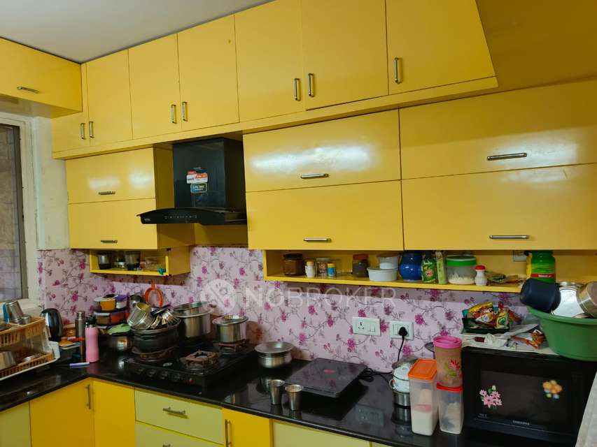 2 BHK Flat In Slv Apartment For Sale  In  Bannerghatta Rd